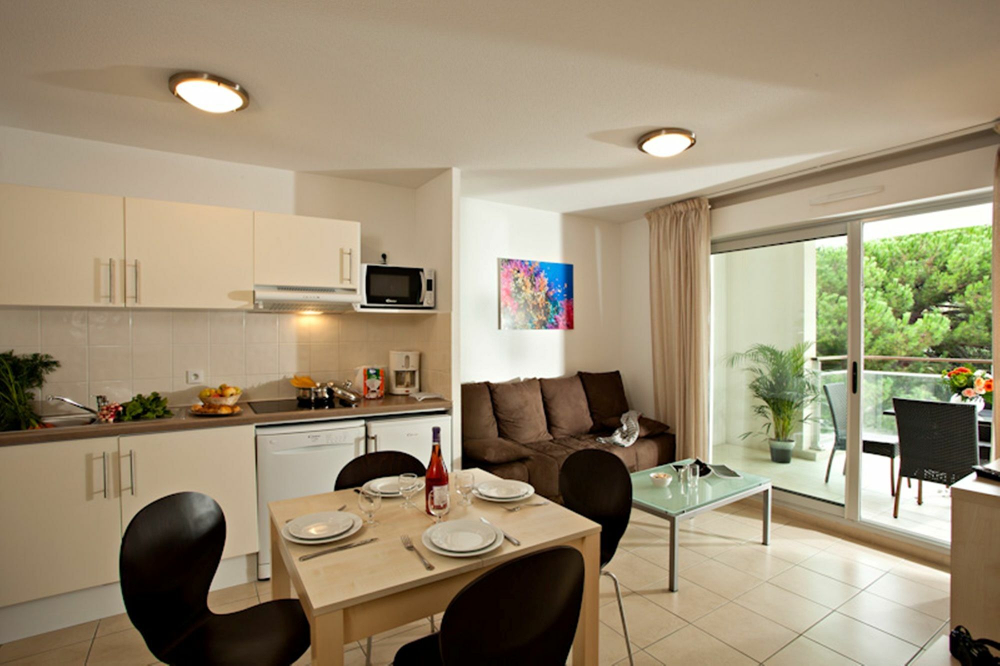 Vacanceole - Le Crystal Aparthotel 2*