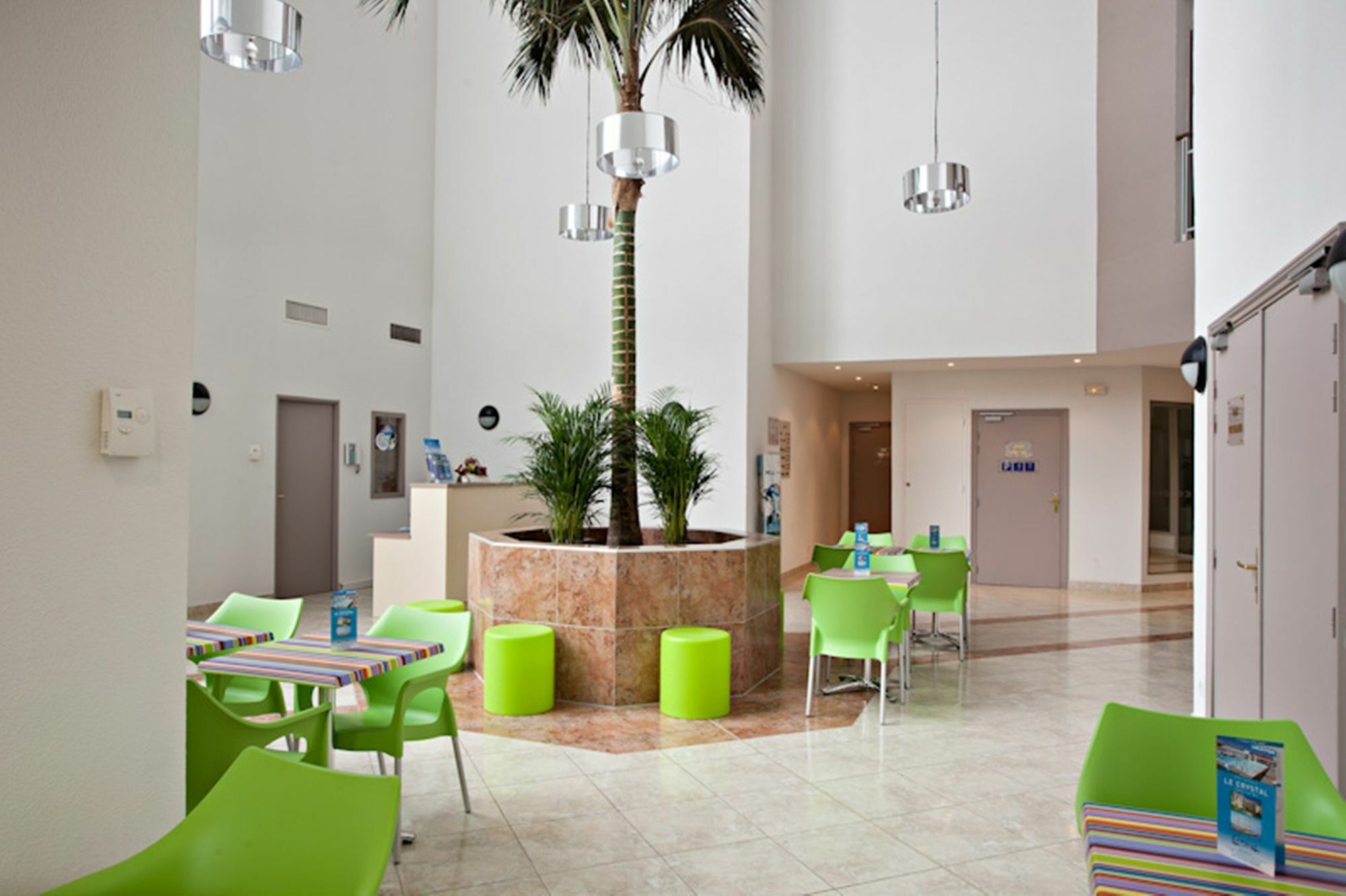 Aparthotel Vacanceole - Le Crystal 2*